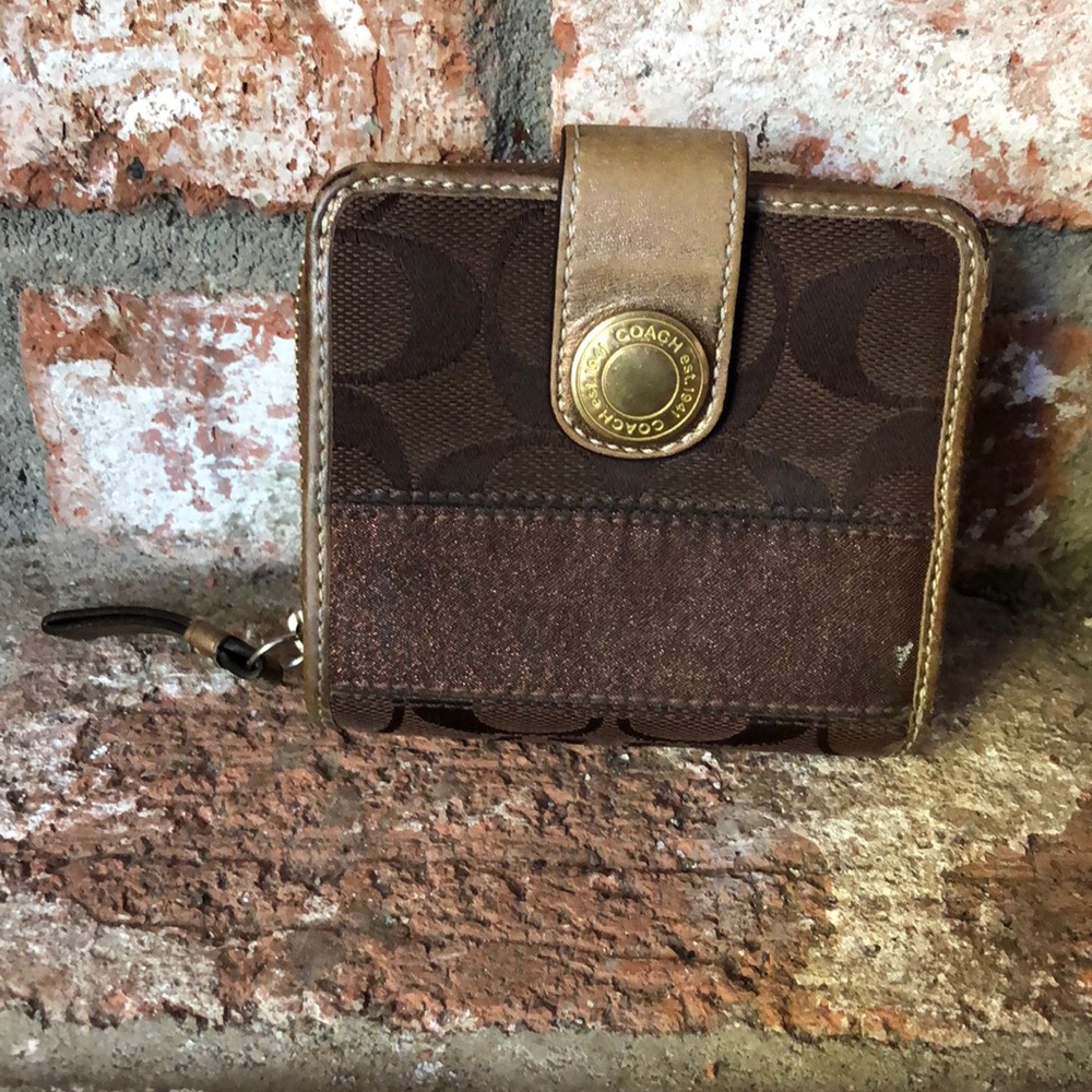 Coach bifold wallet - gold and brown